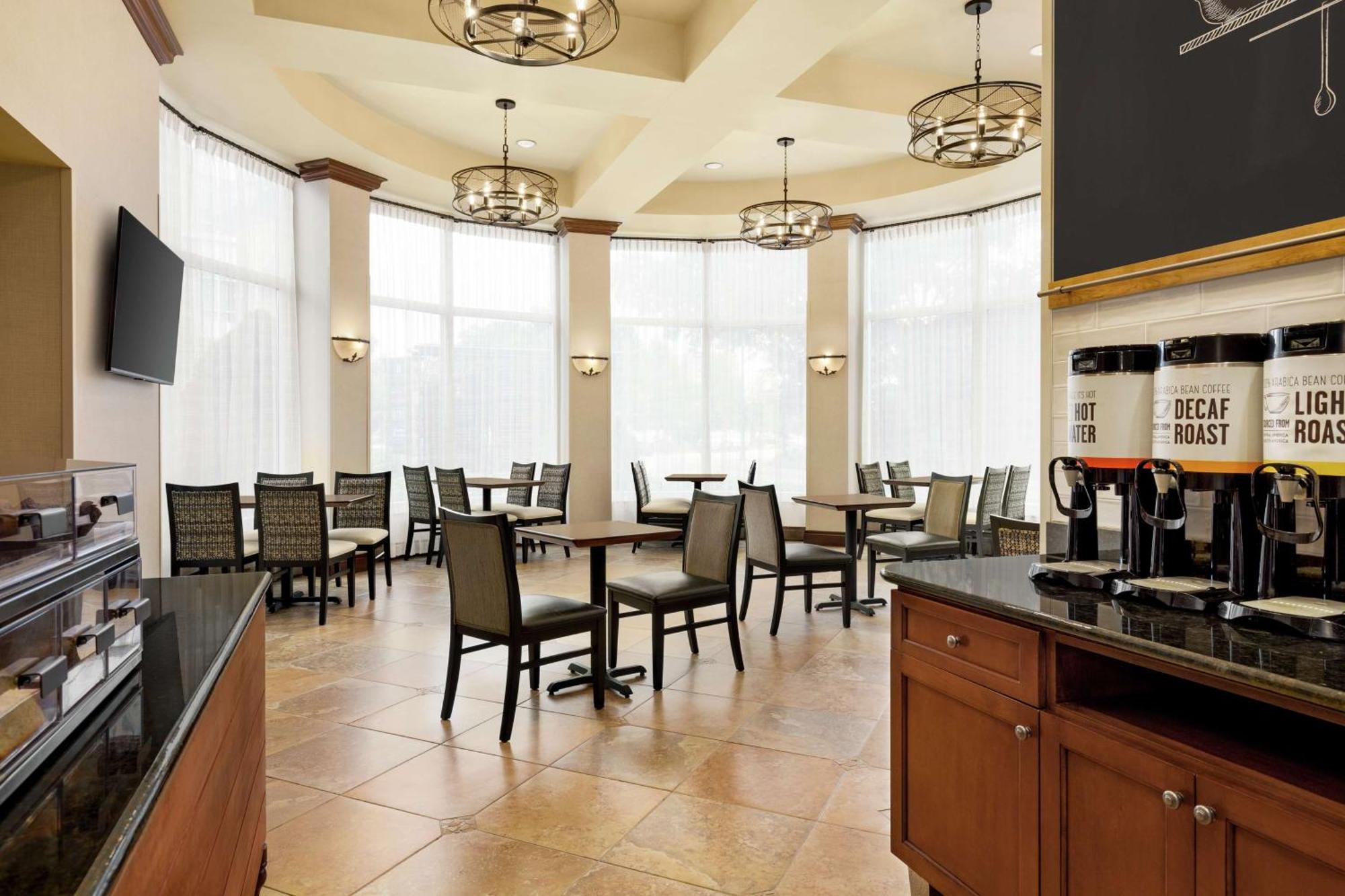 Hampton Inn & Suites Greenville-Downtown-Riverplace Экстерьер фото